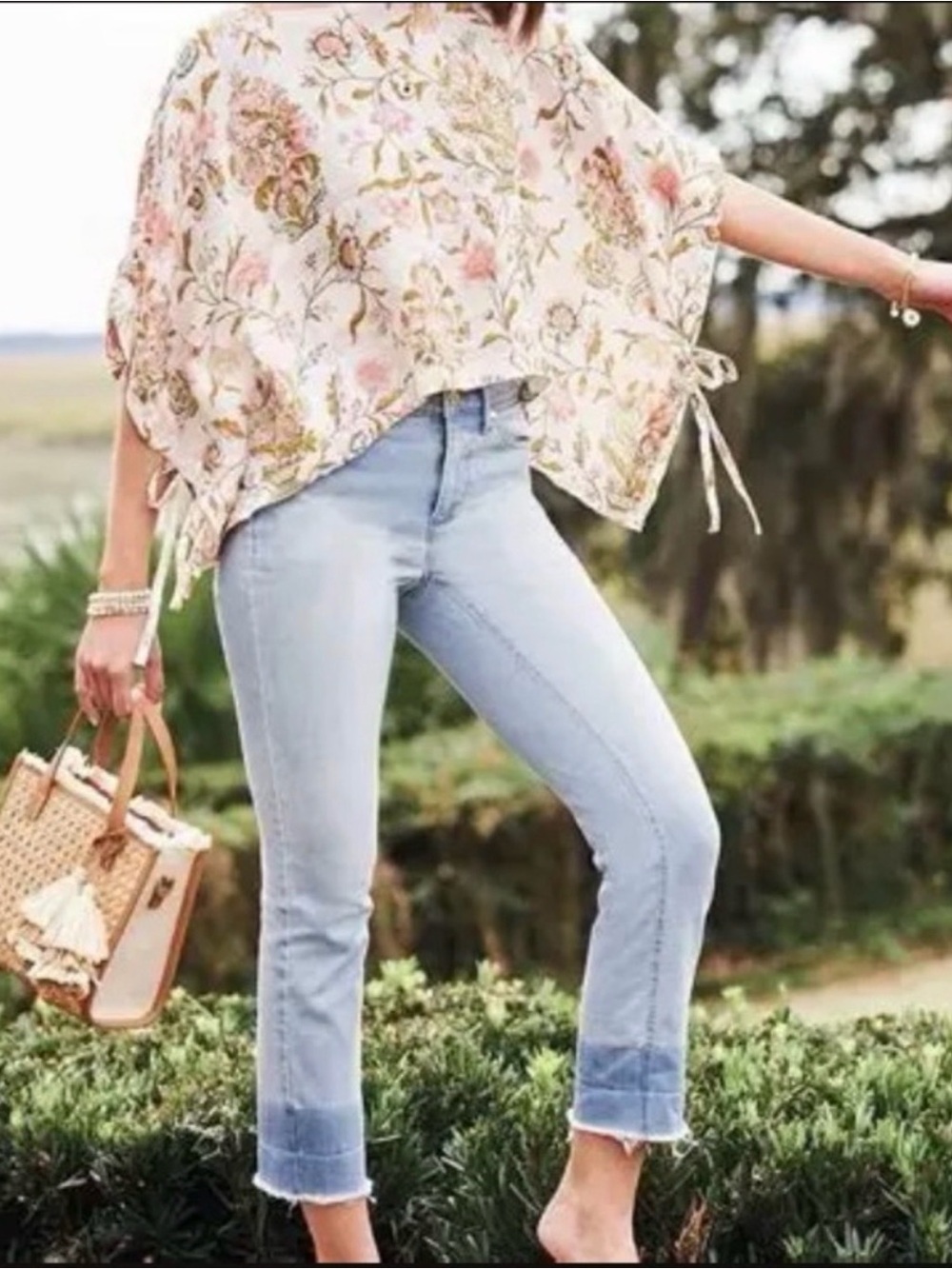 Spartina 449 Linen Floral Print Topper